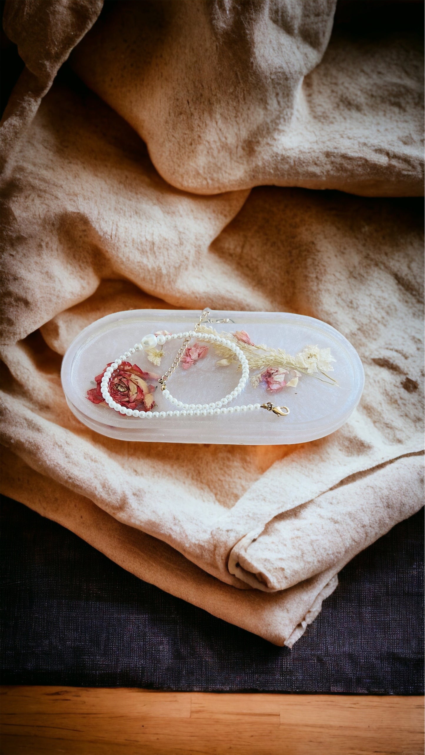 SchmuckSchale (decorative tray ) aus Epoxidharz-Resinart-Resin