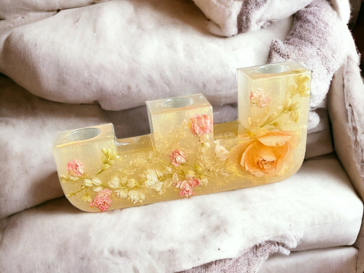 Resin taper candle holder with dried flowers