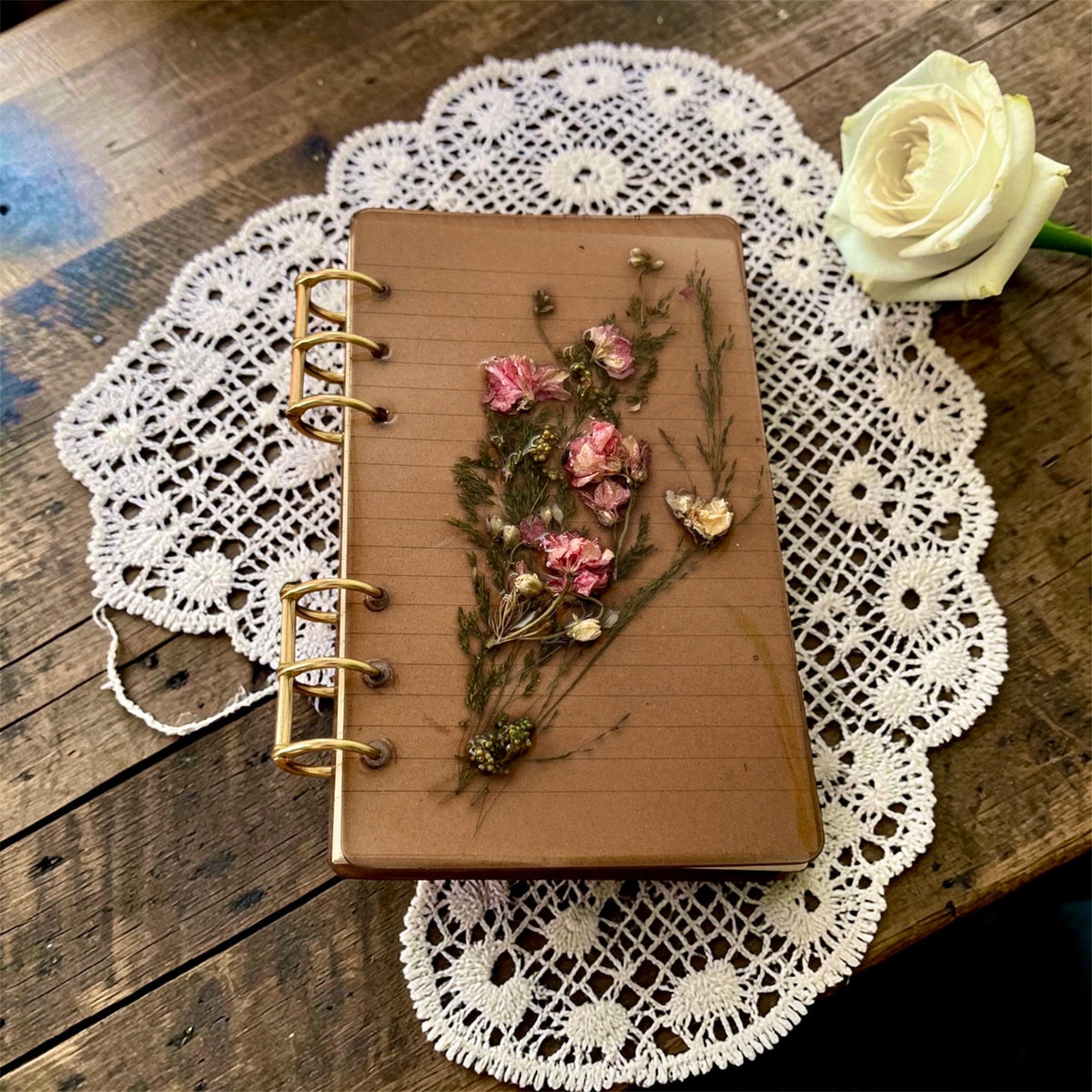 Resin cover journal with real pressed flowers