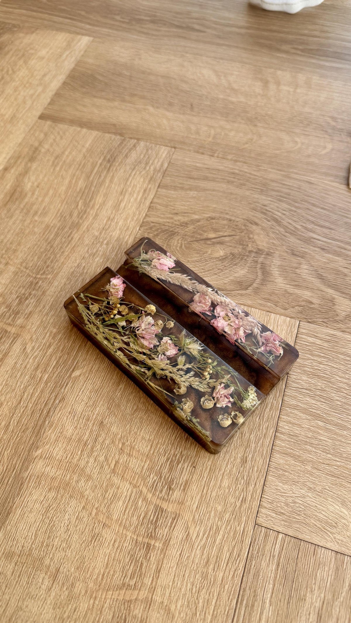 Unique gift phone stand