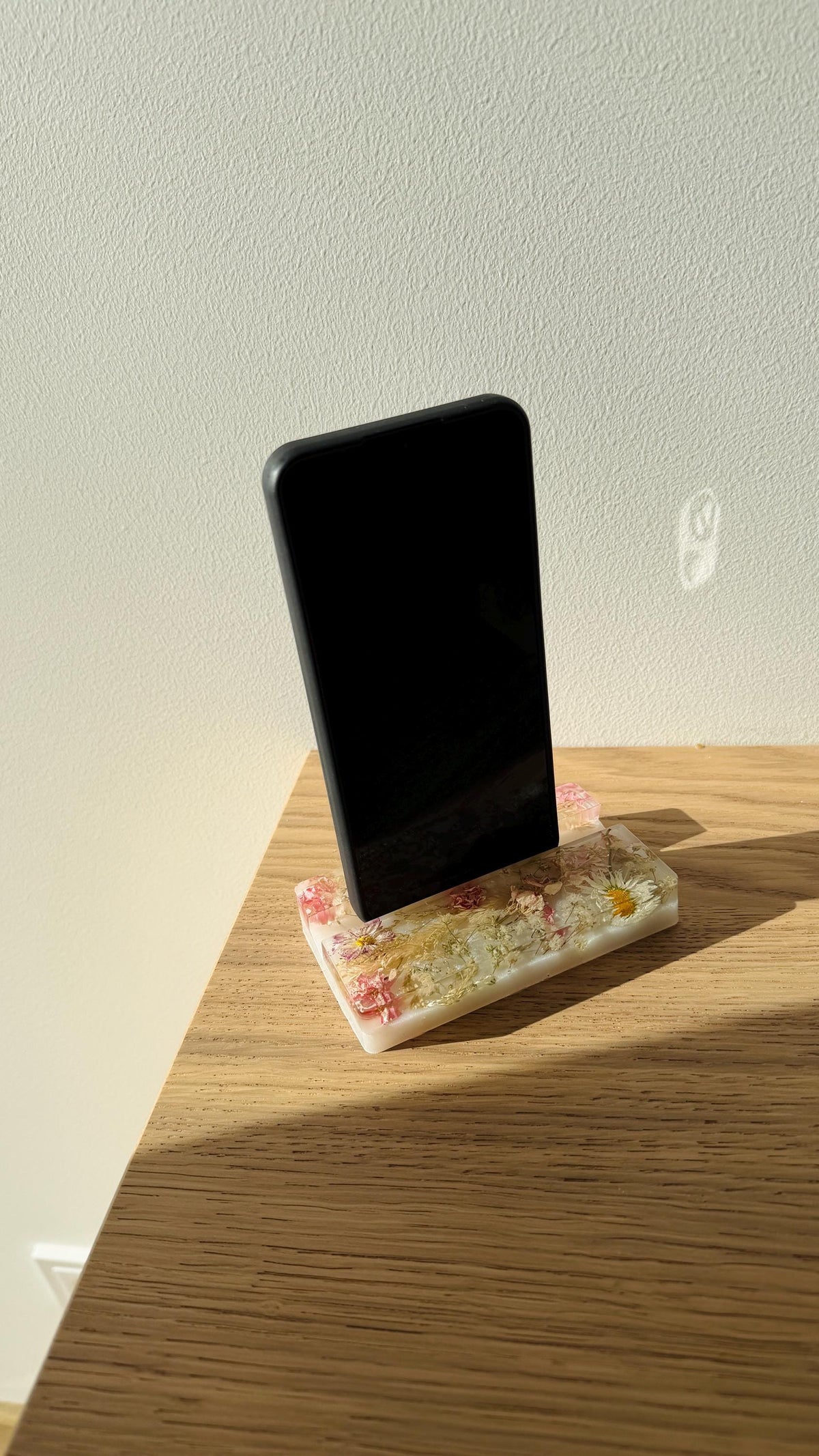 Phone stand gift for her