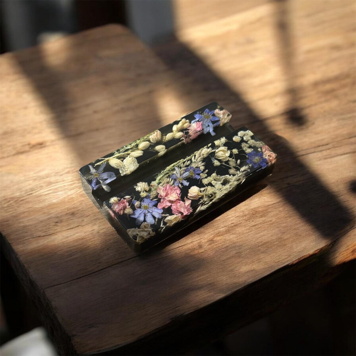 Handmade resin phone holder