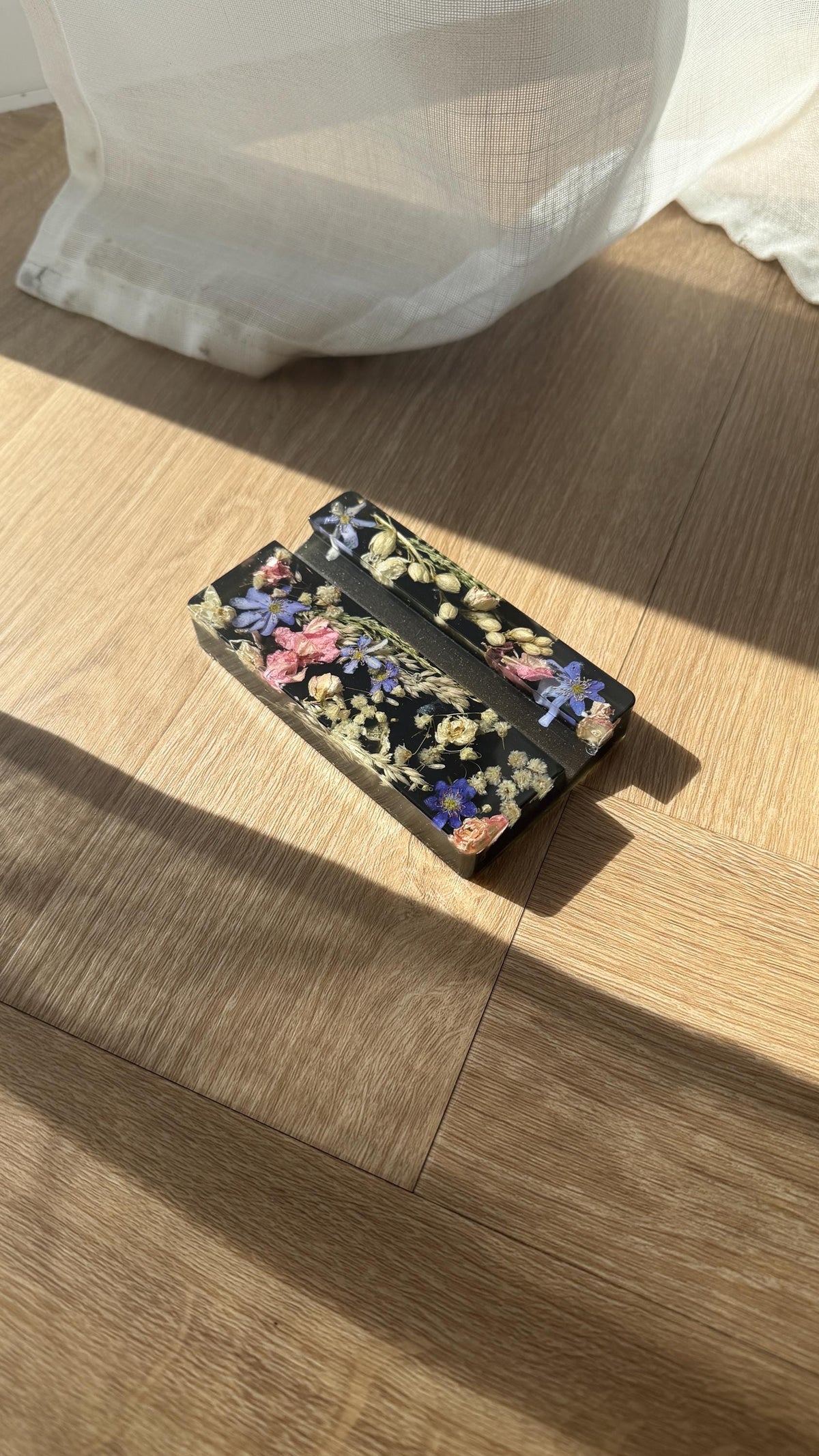 Nature lover gift phone stand